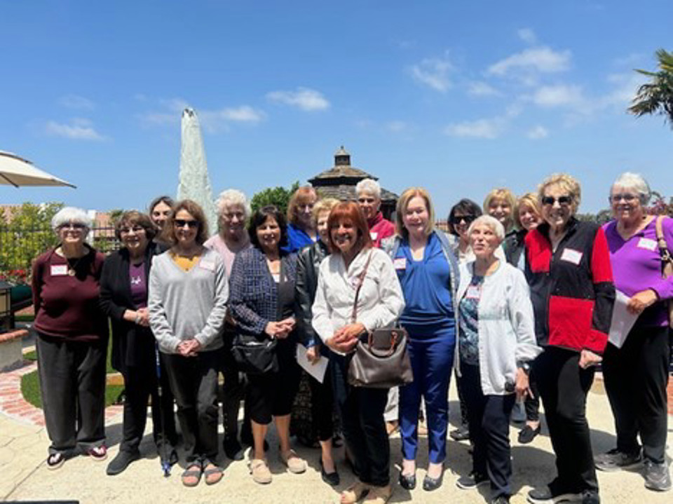 Group photo Outside