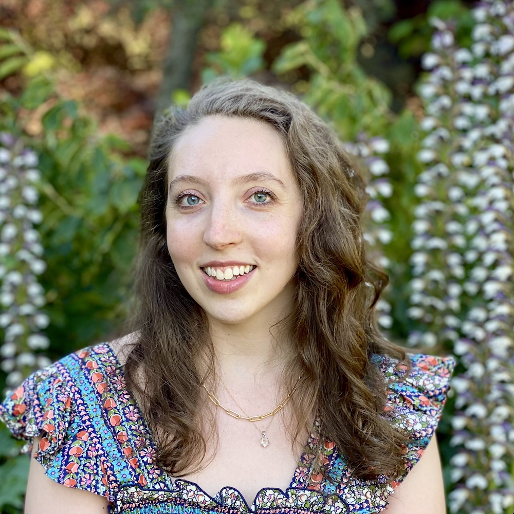 Headshot of Saffron Mintz Schuffman