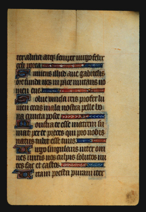 Page 62r, containing a dense block of blackletter text, with 5 illuminated initial letters and 5 horizontal ornaments that fill the space from the end of a sentence to the right margin.