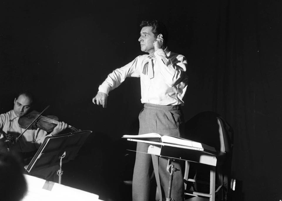 Leonard Bernstein, Beginnings of Music at Brandeis